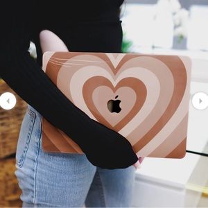 MacBook Pro 13” case and mouse pad